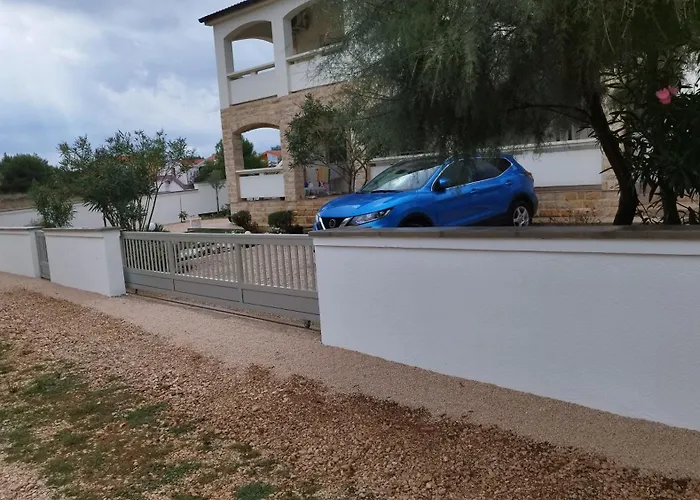 Ostanak kod kuće Vjeko Vir