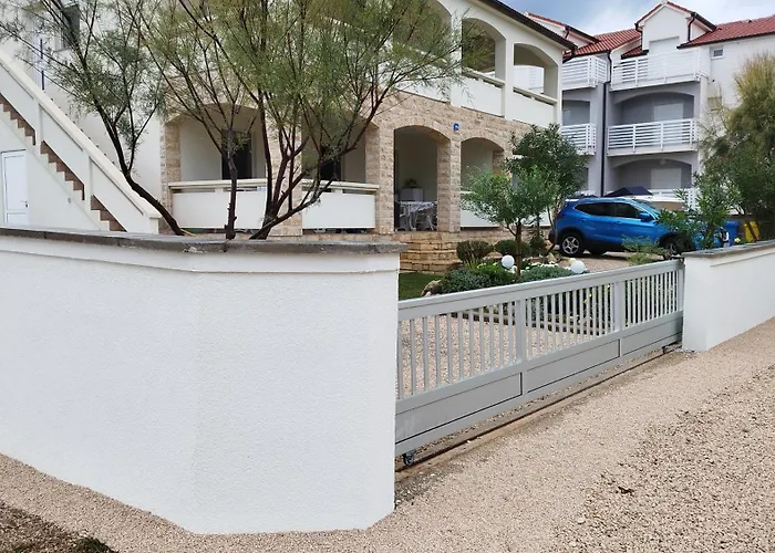 Ostanak kod kuće Vjeko Vir